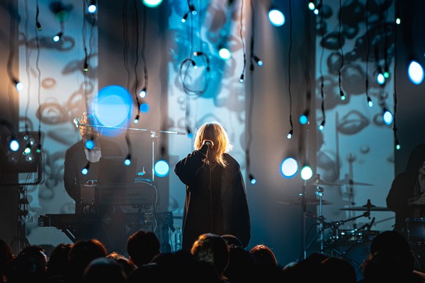 眩暈SIREN、今夏に両A面シングル『滲む錆色 / 紫陽花』リリース決定